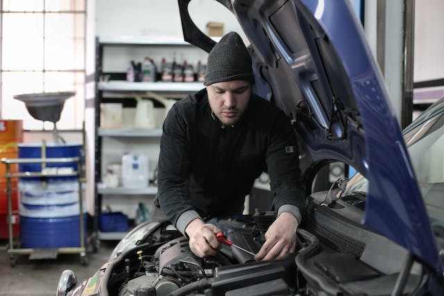 Navigating the Engine’s Heart: The Craft and Expertise of a Car Mechanic